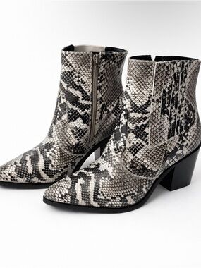 Blondo Waterproof Snakeskin Ankle Boots Leather Western Booties Block Heel 9.5
